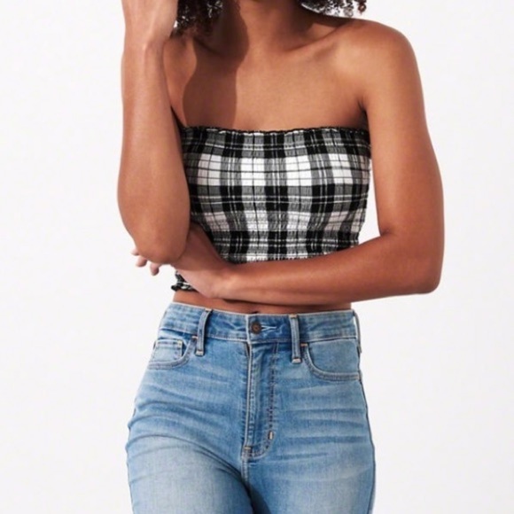 2/$25 Hollister smocked red & black plaid crop top - Picture 5 of 5